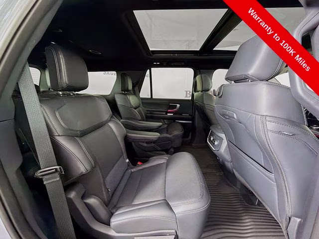 2025 Gray Metallic Ford Expedition Platinum 4X4 SUV