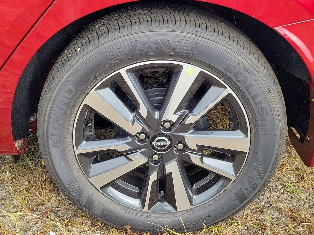 2025 Scarlet Nissan Versa 1.6 SV FWD Sedan