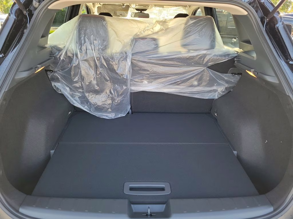 2026 Super Black Nissan Kicks SR FWD SUV