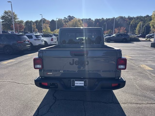 2026 Anvil Clearcoat Jeep Gladiator Sport S 4X4 Truck