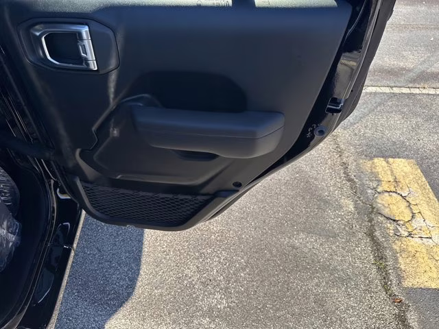 2026 Black Clearcoat Jeep Gladiator Sport S 4X4 Truck