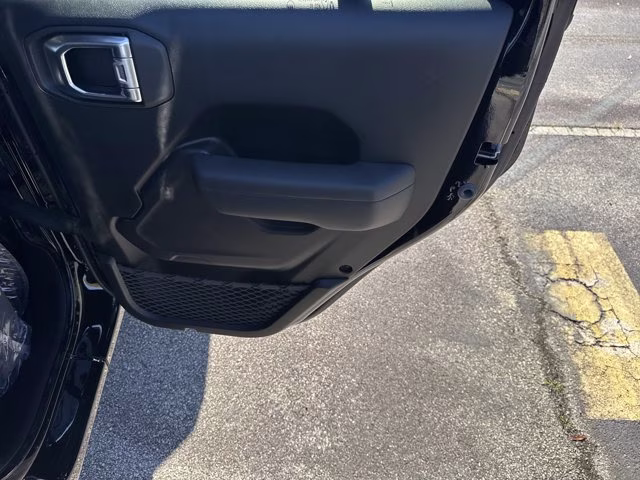 2026 Black Clearcoat Jeep Gladiator Sport S 4X4 Truck