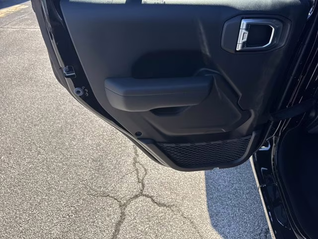 2026 Black Clearcoat Jeep Gladiator Sport S 4X4 Truck