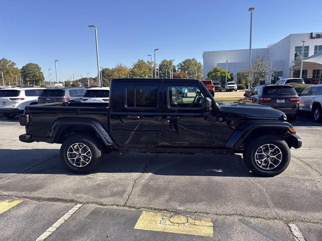 2026 Black Clearcoat Jeep Gladiator Sport S 4X4 Truck