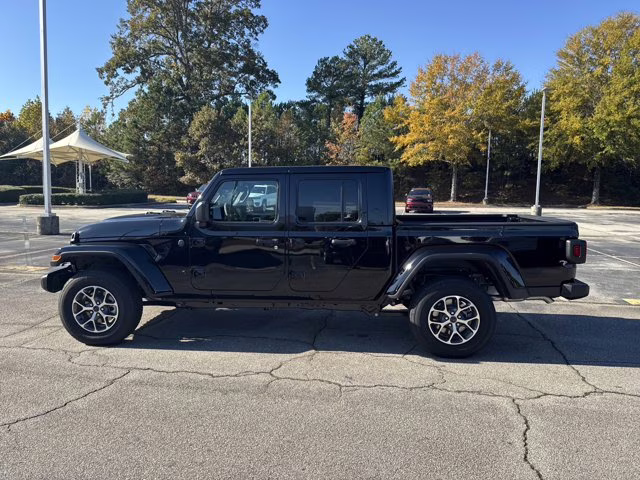 2026 Black Clearcoat Jeep Gladiator Sport S 4X4 Truck