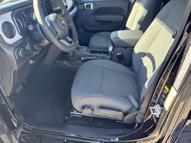 2026 Black Clearcoat Jeep Gladiator Sport S 4X4 Truck