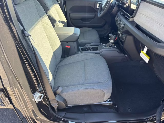 2026 Black Clearcoat Jeep Gladiator Sport S 4X4 Truck