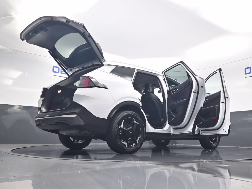 2026 Glacial White Pearl Kia Sportage EX AWD SUV