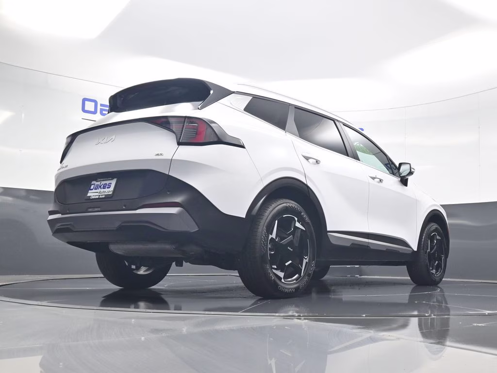 2026 Glacial White Pearl Kia Sportage EX AWD SUV