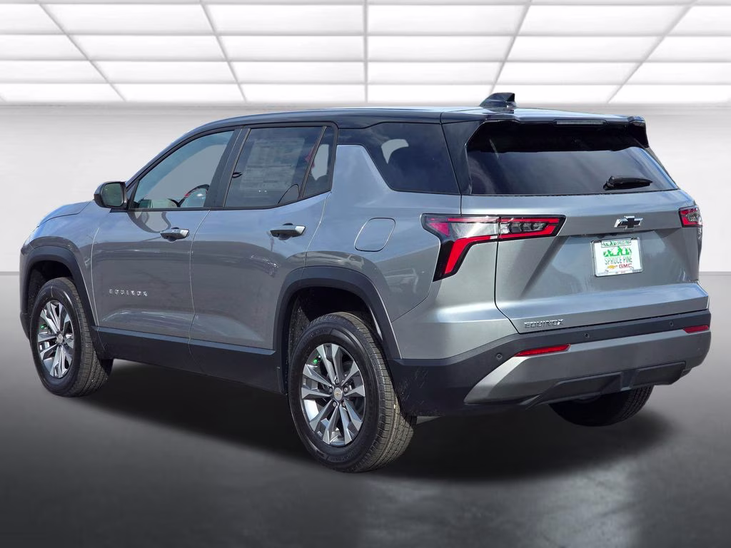 2026 Sterling Gray Metallic Chevrolet Equinox LT FWD SUV