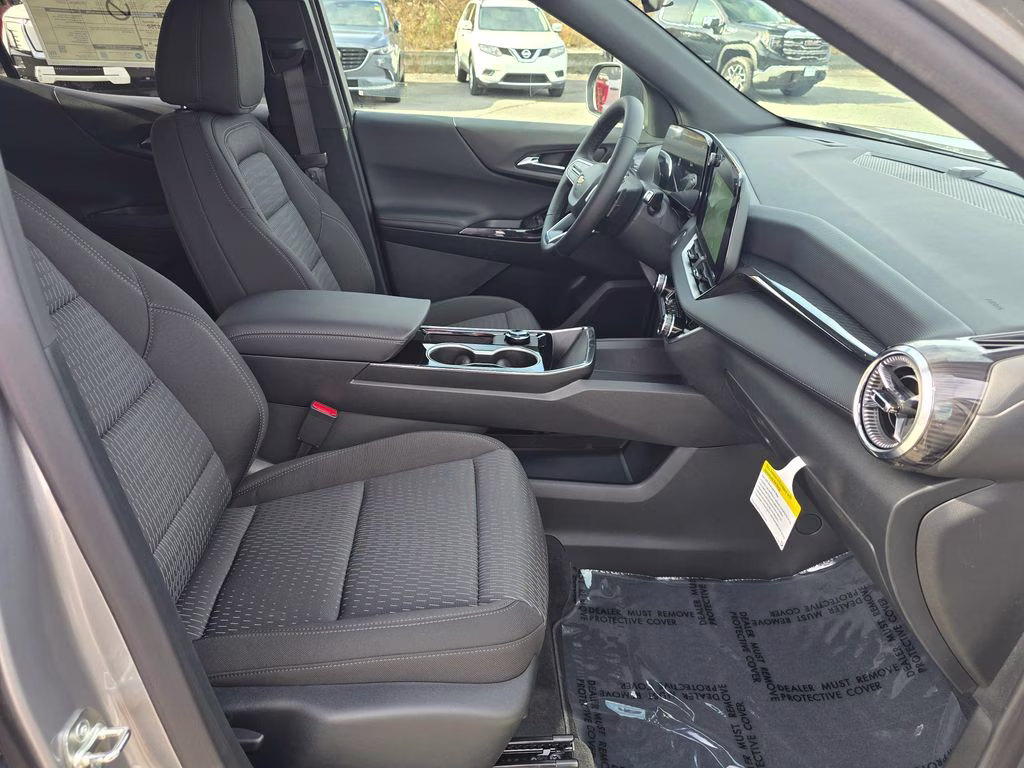 2026 Sterling Gray Metallic Chevrolet Equinox LT FWD SUV