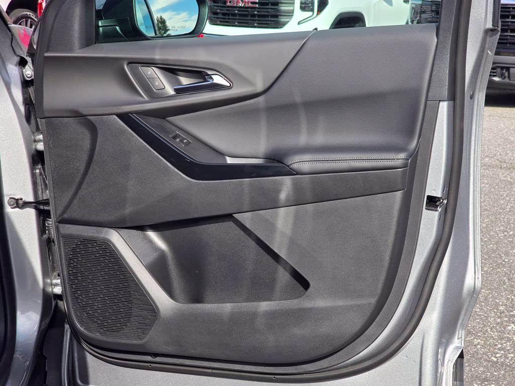 2026 Sterling Gray Metallic Chevrolet Equinox LT FWD SUV