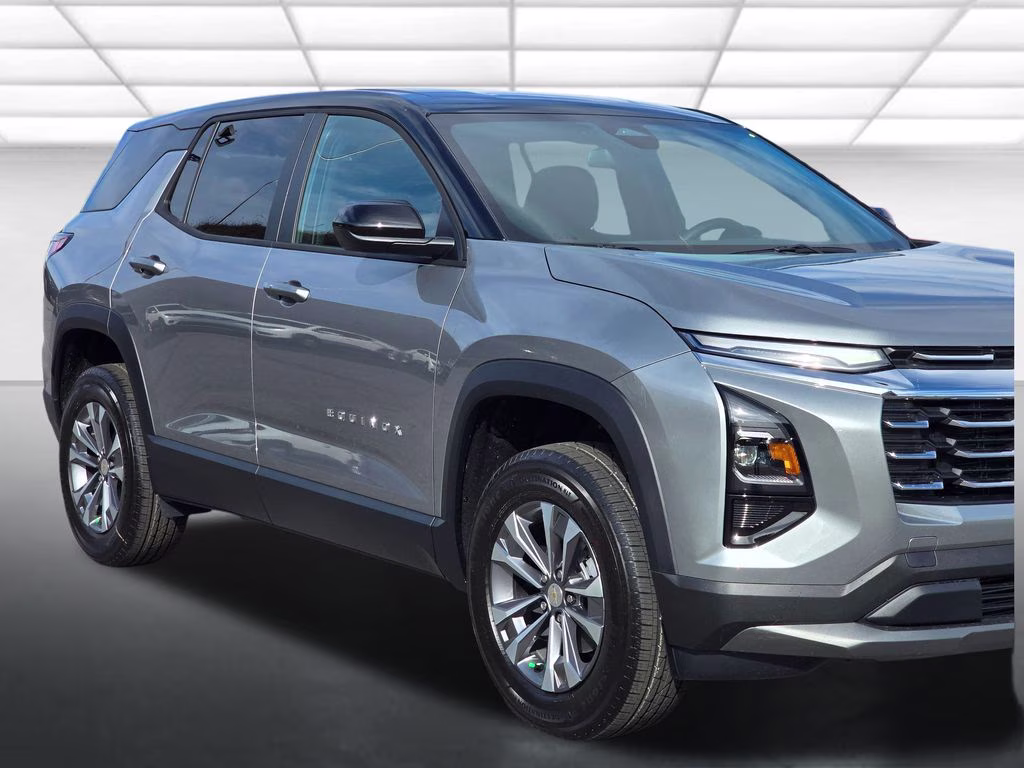 2026 Sterling Gray Metallic Chevrolet Equinox LT FWD SUV