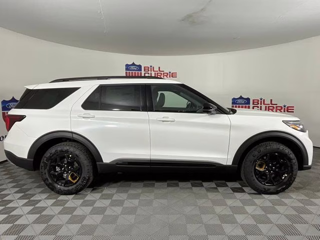 2026 White Metallic Ford Explorer Tremor 4X4 SUV