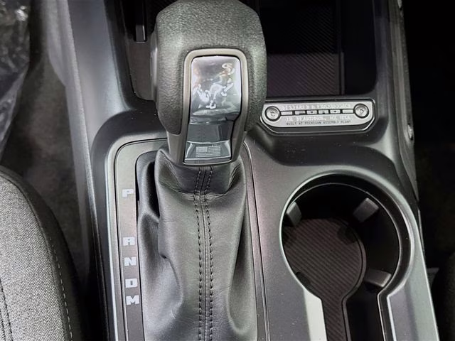 2025 Oxford White Ford Bronco Base 4X4 SUV