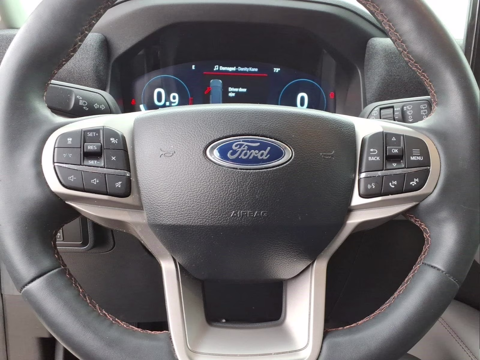 2026 White Metallic Ford Explorer Active RWD SUV