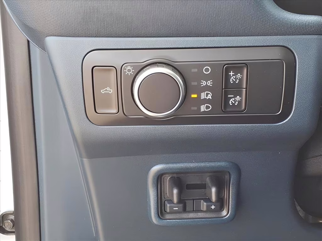 2025 Silver Metallic Ford Maverick XL AWD Truck