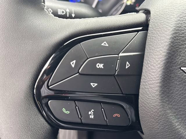 2026 Diamond Black Crystal Pearlcoat Chrysler Pacifica Select FWD Van