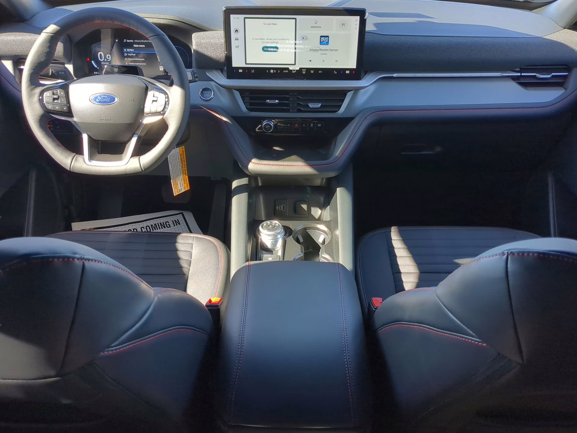 2026 Star White Metallic Tri-Coat Ford Explorer ST-Line RWD SUV