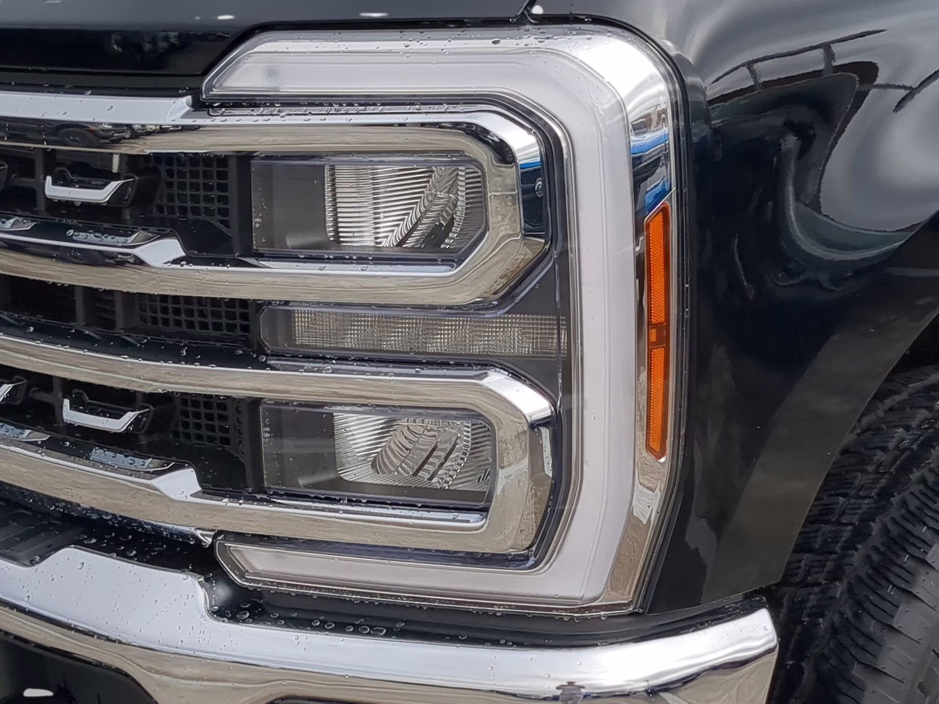 2026 Agate Black Metallic Ford Super Duty F-350 SRW LARIAT Crew Cab Pickup 4X4 Truck