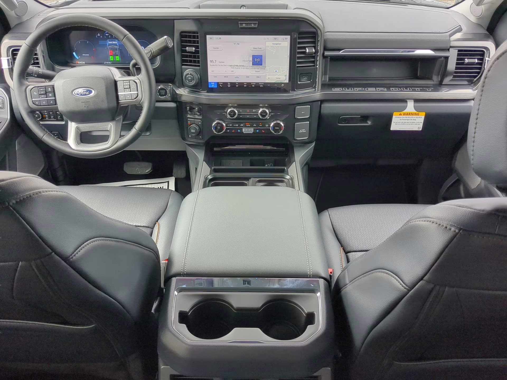 2026 Agate Black Metallic Ford Super Duty F-350 SRW LARIAT Crew Cab Pickup 4X4 Truck