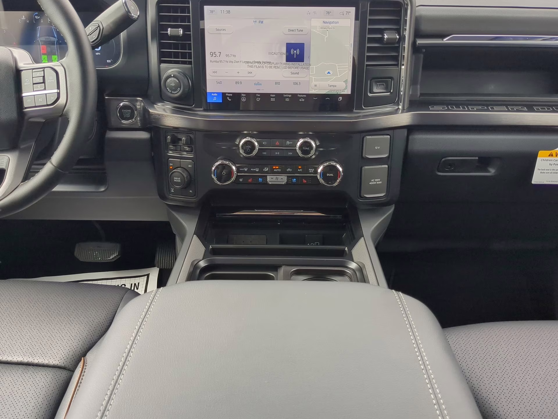 2026 Agate Black Metallic Ford Super Duty F-350 SRW LARIAT Crew Cab Pickup 4X4 Truck