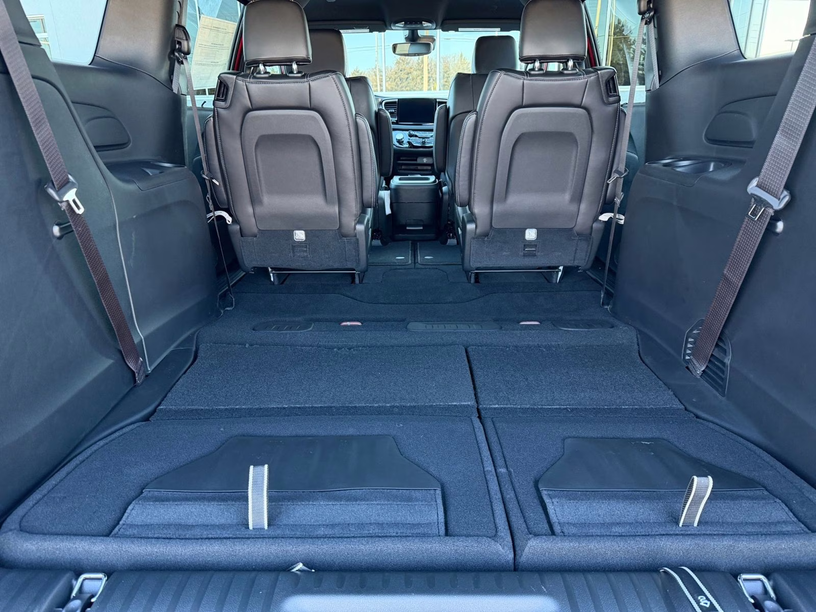 2026 Red Hot Pearlcoat Chrysler Pacifica Select AWD Van