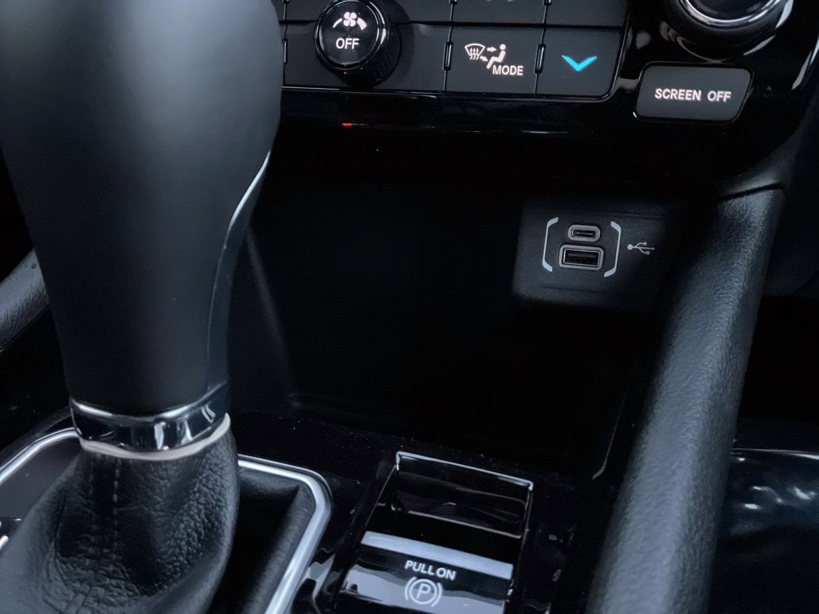 2026 Bright White Clearcoat Jeep Compass Limited 4X4 SUV