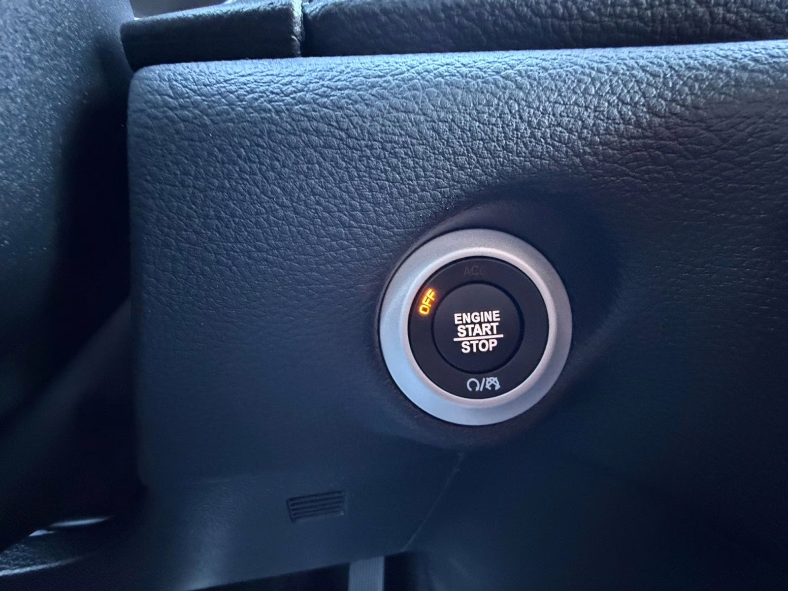 2026 Red Hot Pearlcoat Chrysler Pacifica Select AWD Van