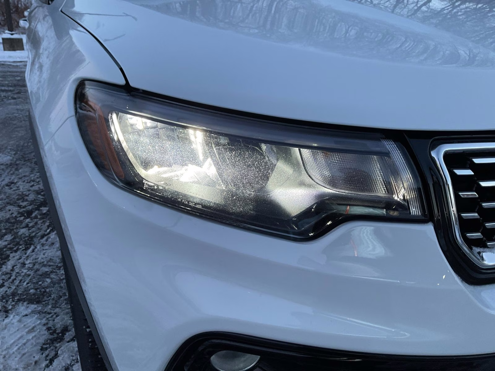 2026 Bright White Clearcoat Jeep Compass Limited 4X4 SUV