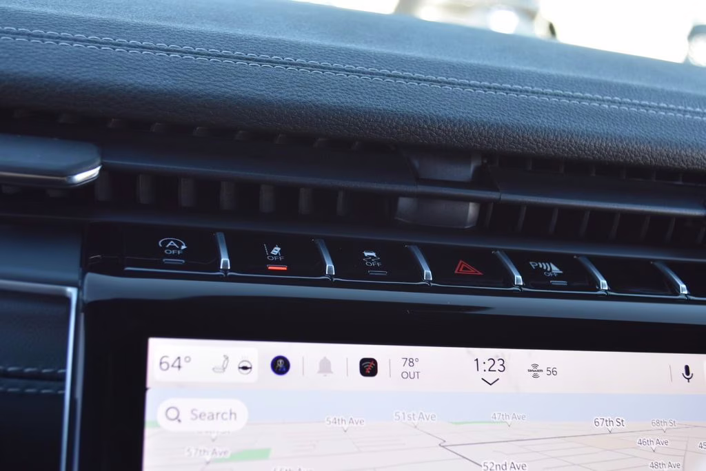 2025 Velvet Red Pearlcoat Jeep Grand Cherokee Limited 4X4 SUV