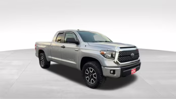 2018 Silver Sky Metallic Toyota Tundra SR5 4X4 Truck