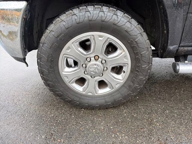 2015 Brilliant Black Crystal Pearlcoat Ram 2500 Laramie Longhorn 4X4 Truck
