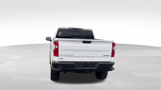 2024 Summit White Chevrolet Silverado 1500 ZR2 4X4 Truck