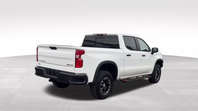 2024 Summit White Chevrolet Silverado 1500 ZR2 4X4 Truck