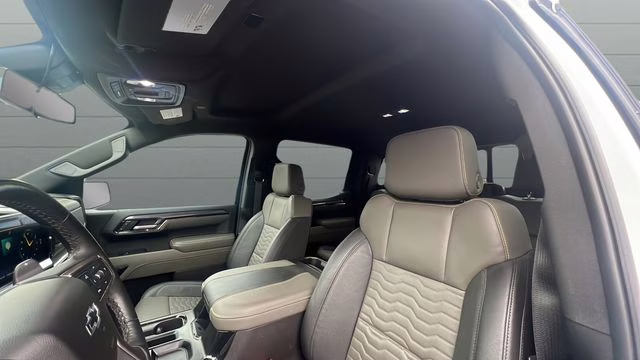 2024 Summit White Chevrolet Silverado 1500 ZR2 4X4 Truck