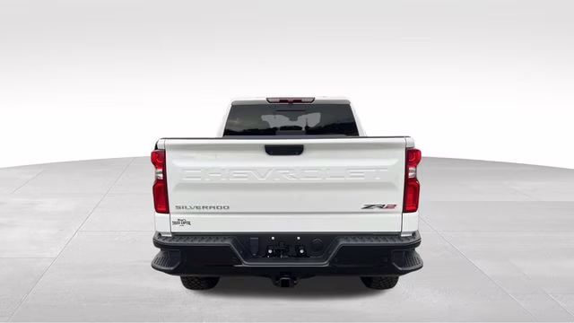 2024 Summit White Chevrolet Silverado 1500 ZR2 4X4 Truck