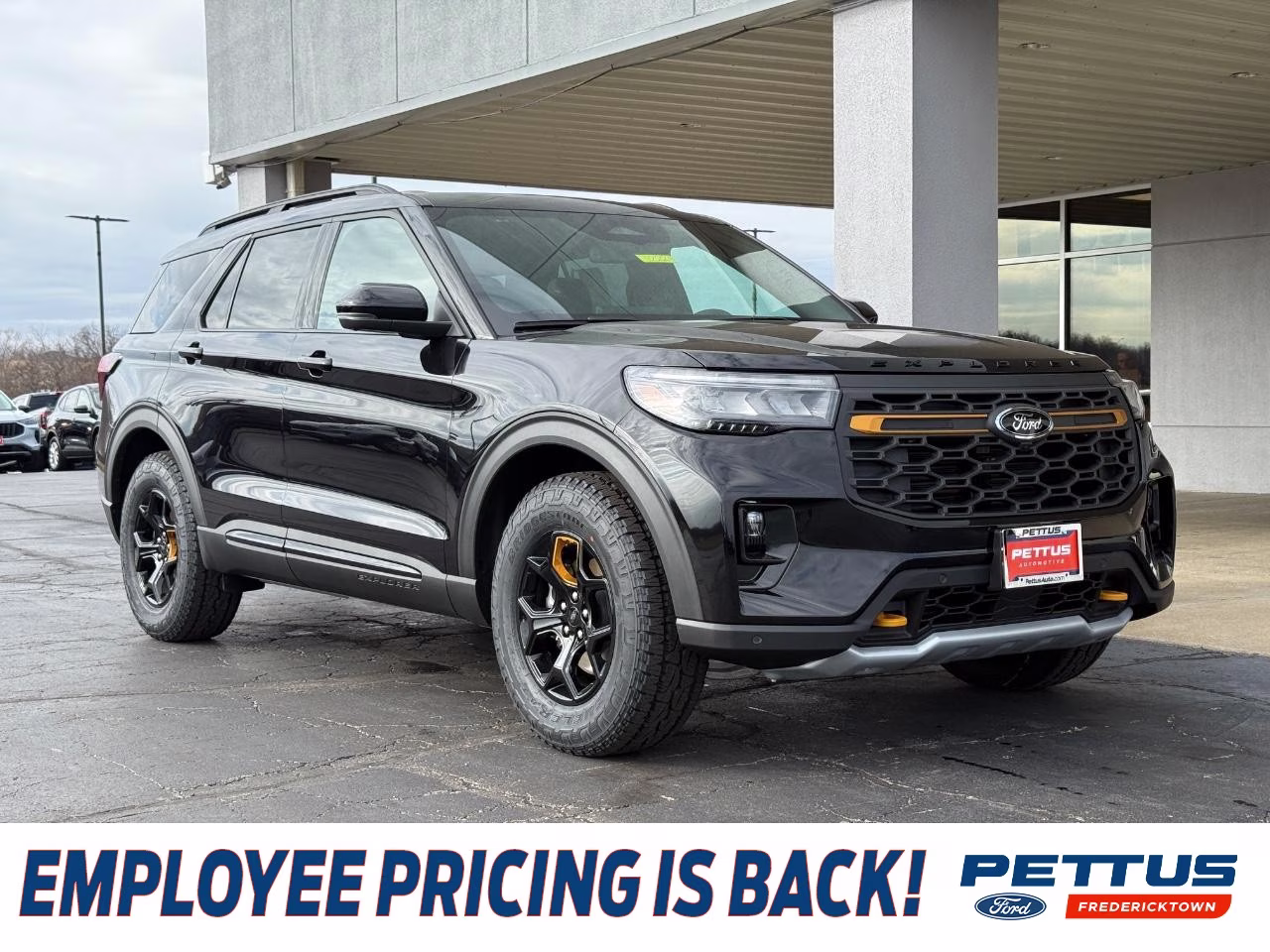 2026 Agate Black Metallic Ford Explorer Tremor 4X4 SUV