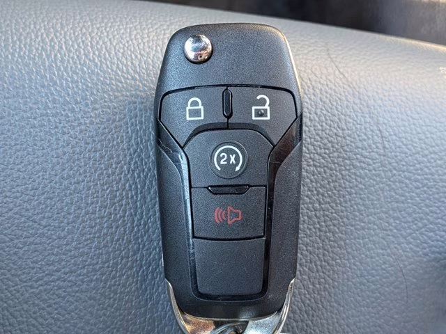 2024 Oxford White Ford Super Duty F-450 DRW XL 4X4 Truck