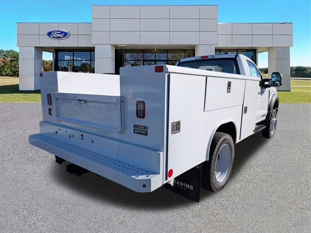 2024 Oxford White Ford Super Duty F-450 DRW XL 4X4 Truck