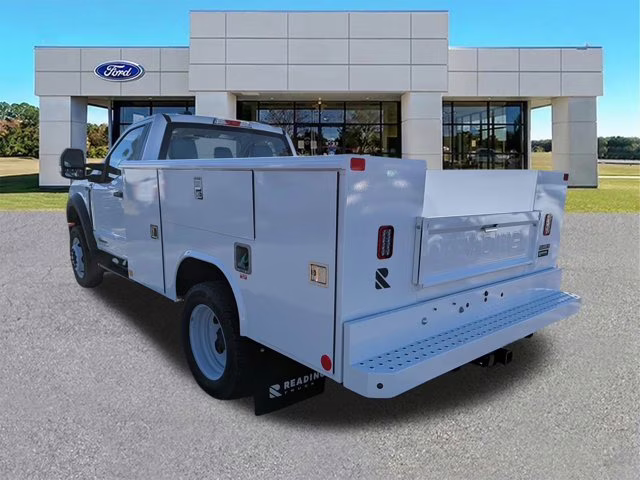 2024 Oxford White Ford Super Duty F-450 DRW XL 4X4 Truck