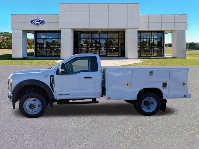 2024 Oxford White Ford Super Duty F-450 DRW XL 4X4 Truck