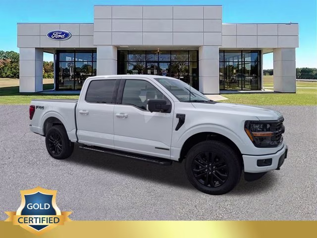 2025 Oxford White Ford F-150 XLT 4X4 Truck