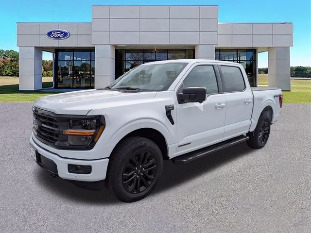 2025 Oxford White Ford F-150 XLT 4X4 Truck