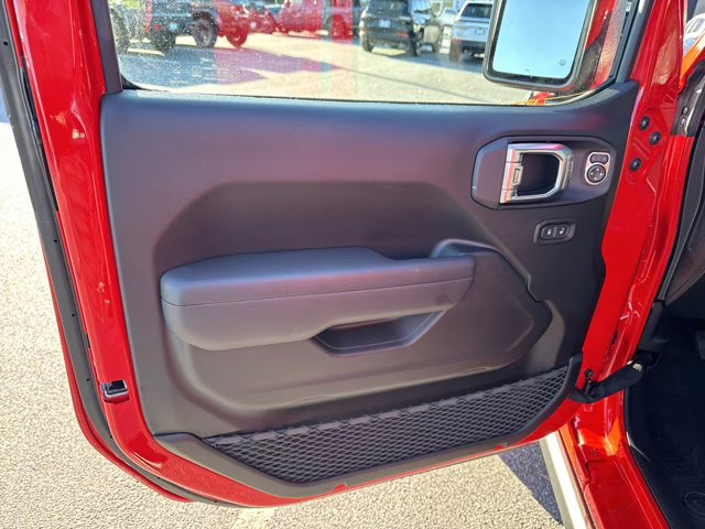 2026 Firecracker Red Clearcoat Jeep Wrangler Willys 4X4 Convertible