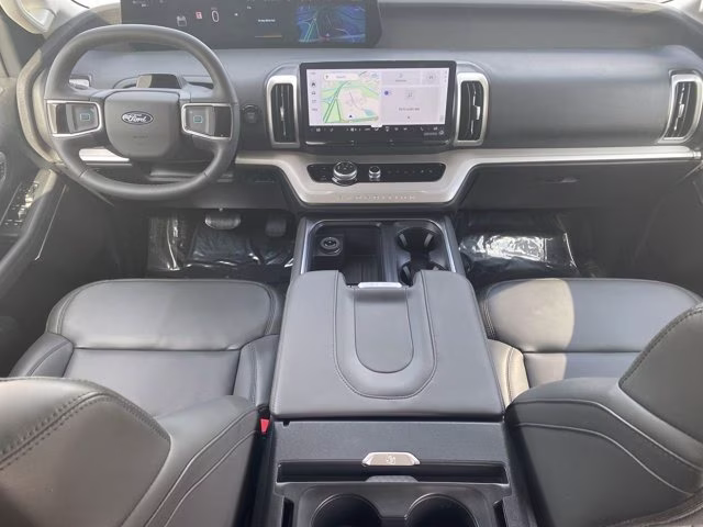 2026 Glacier Gray Metallic Tri-Coat Ford Expedition Max Active 4X4 SUV