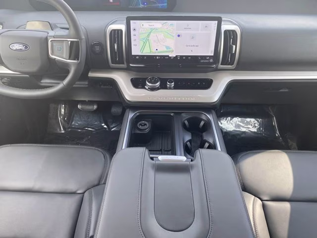 2026 Glacier Gray Metallic Tri-Coat Ford Expedition Max Active 4X4 SUV