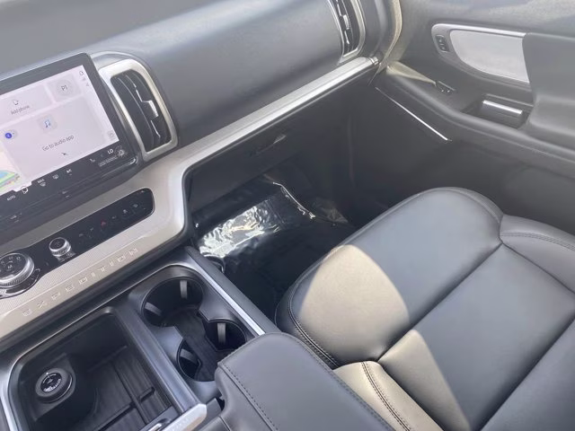 2026 Glacier Gray Metallic Tri-Coat Ford Expedition Max Active 4X4 SUV