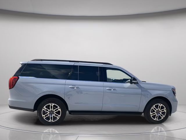 2026 Glacier Gray Metallic Tri-Coat Ford Expedition Max Active 4X4 SUV