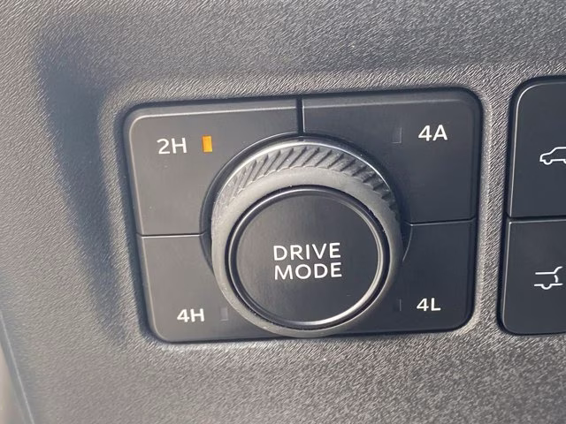 2026 Glacier Gray Metallic Tri-Coat Ford Expedition Max Active 4X4 SUV